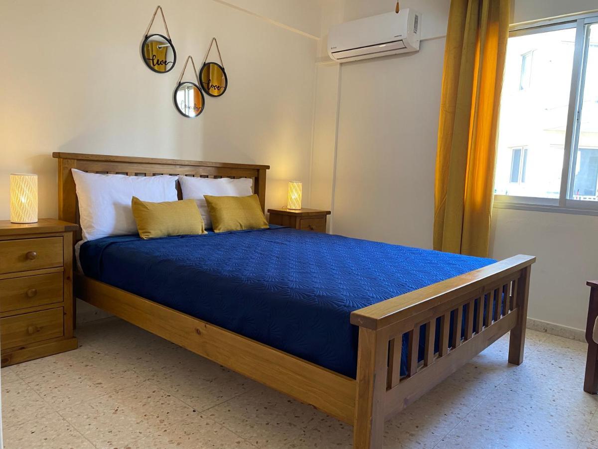 Diamond Apartment With Stunning Sea View Paphos Exterior photo
