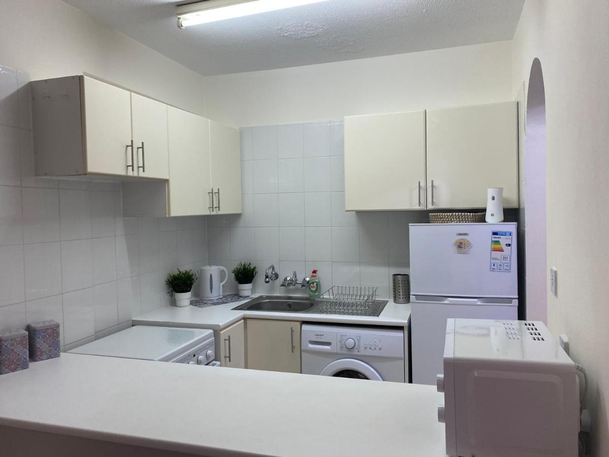 Diamond Apartment With Stunning Sea View Paphos Exterior photo